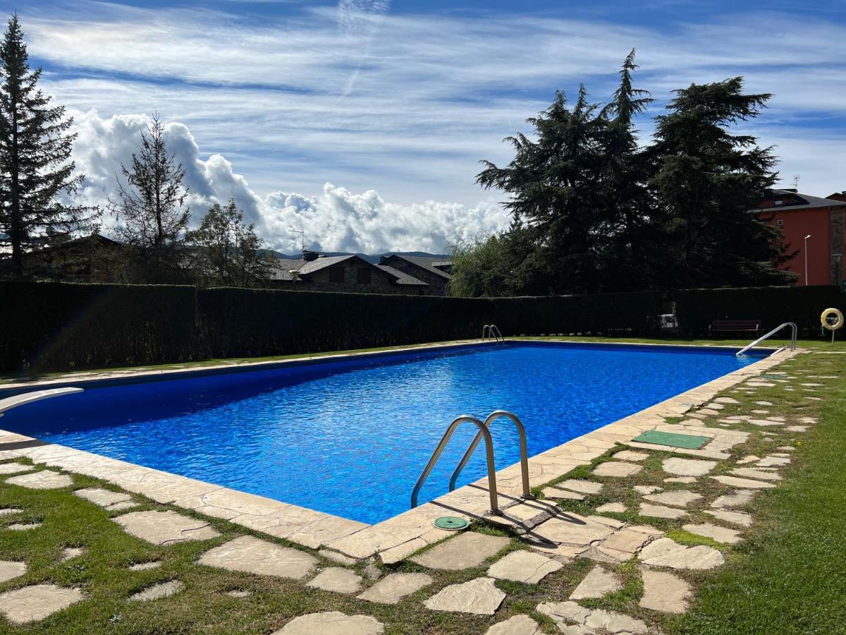 Piso Puigcerda Vistas Y Piscina 아파트 외부 사진